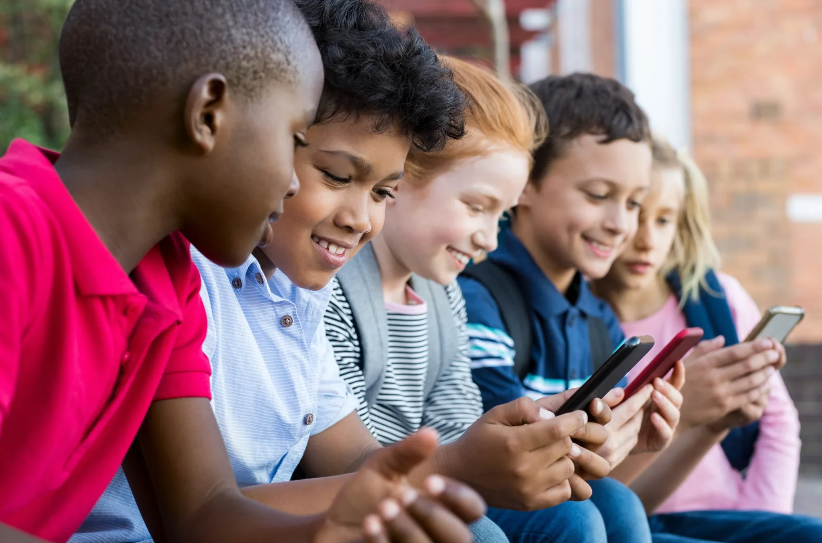 Peer pressure starts early: for many kids, a phone is more than a gadget—it’s a social ticket. How can parents set limits without isolation?